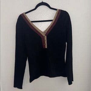 Shyanne V-Neck Black and Tan Long Sleeve Tee
